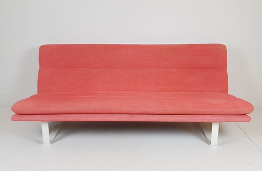 Artifort Kho Liang C683 Korallenrosa