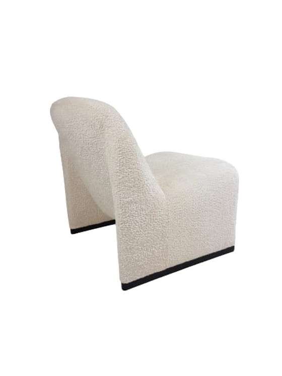 Image 1 of Artifort Alky cremefarbener Bouclé-Teddy-Stoff