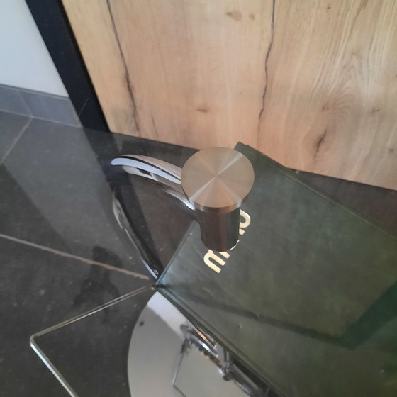 Image 1 of Cocoon-Beistelltisch