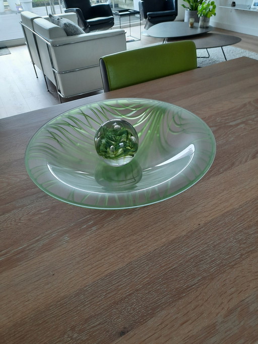 Schüssel Bugatti grün und transparent.