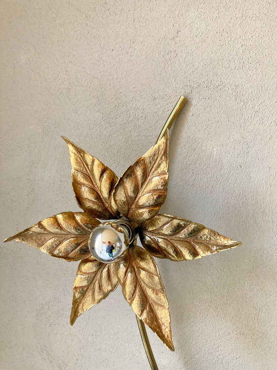 Image 1 of Massive Blumenlampe