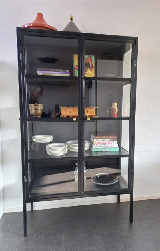 Image 1 of Bodilson-Vitrine