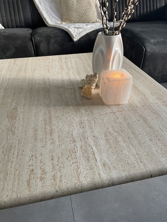 Image 1 of Vintage Couchtisch aus Travertin