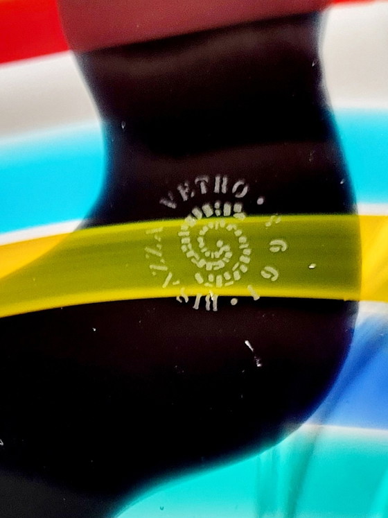 Image 1 of Livio Seguso, schwere Muranoglasschale, Rainbow Design, 1993.