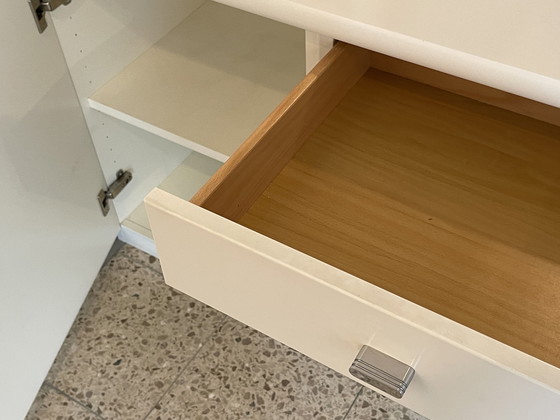 Image 1 of BEHR Anrichte