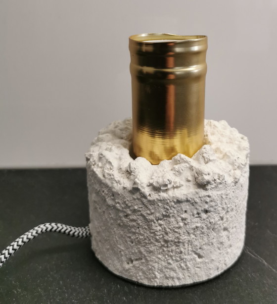 Image 1 of Niederländische Design-Tischlampe