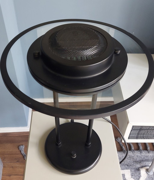 Free Light Design-Tischlampe