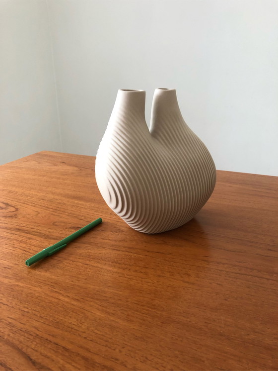 Image 1 of HAY Kammervase