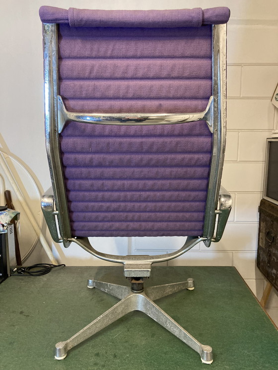 Image 1 of Charles Eames Loungesessel