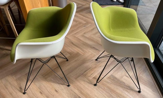 Image 1 of 2x Vitra Eames DAR Stuhl
