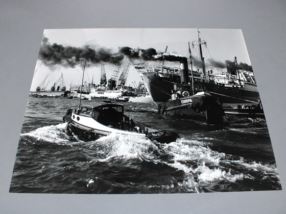 Image 1 of Cas Oorthuys (1908-1975) Rotterdam 1954, Entwicklung eines Silbergelatineabzugs, signiert