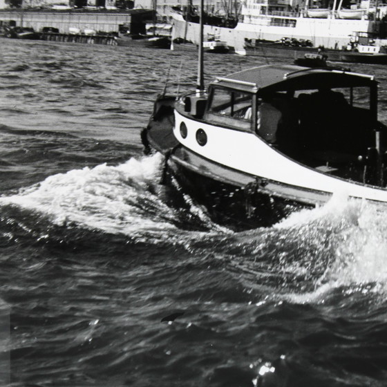 Image 1 of Cas Oorthuys (1908-1975) Rotterdam 1954, Entwicklung eines Silbergelatineabzugs, signiert