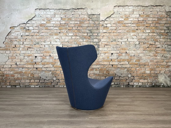 Image 1 of B&B Italia Papilio blau - Sessel