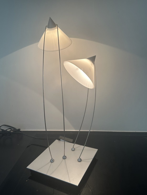 Image 1 of Massive Tischlampe