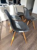 6x Eames DSW Fiberglass Stuhl