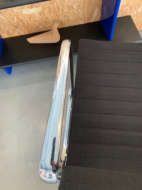 Image 1 of Vitra Eames EA108 Hopsak-Stuhl