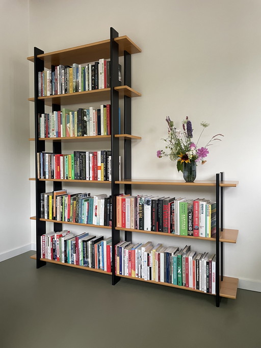 Retro Vintage-Bücherregal